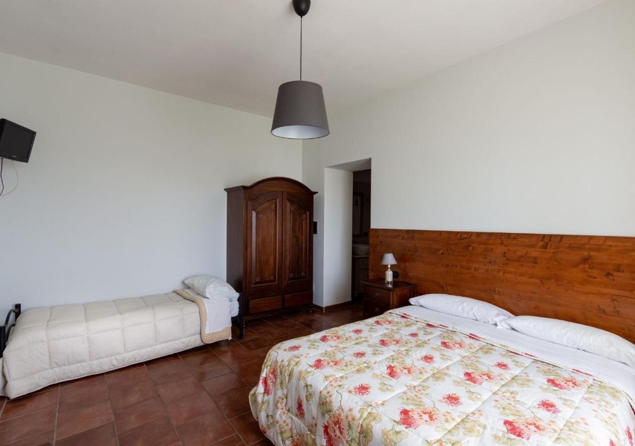 Agriturismo Il Sentiero Degli Ulivi - Irpinia Venticano Exterior photo